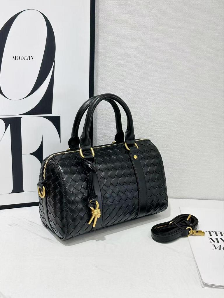Сумка из плетеной воловьей кожи Diamond, осень/зима 2025 г.: Универсальная сумка для бизнеса, поездок на работу, через плечо и через почтальона
