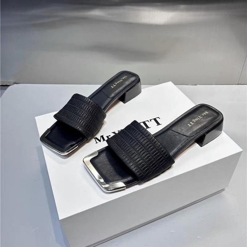 Модная женская обувь, летние стильные блестящие тапочки с оборками, квадратный носок, металлический обтянутый открытый носок, босоножки на блочном каблуке для женщин