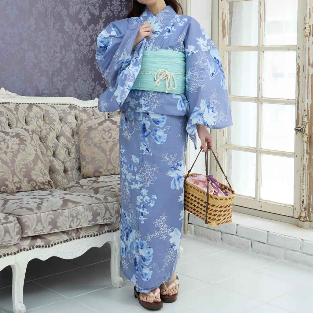 RAVIR Yukata with Watercolor Blue Fluffy Obi and Geta One Size Fits All Women's 3-Piece Set, Gray, Flowers, Belt, Sandals, Blue,