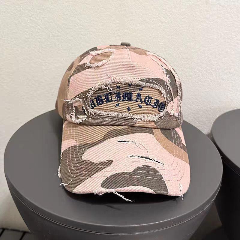 Camouflage patch baseball cap for women, spring and summer street style, embroidered wide brim, versatile for men