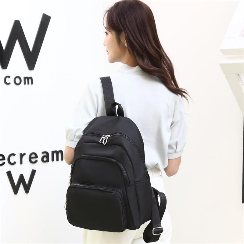 Women's Large-Capacity Lightweight Waterproof Fashion Travel Backpack