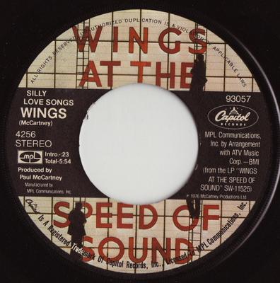 7-дюймовая пластинка WINGS - Silly Love Songs 4256 Capitol Records 1976 США Рок Б/У
