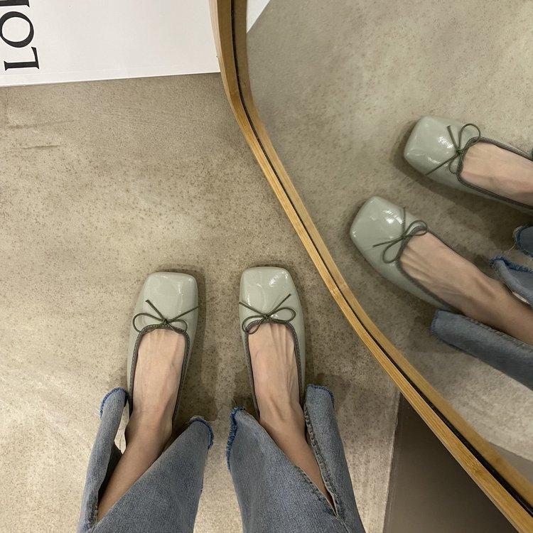 2025 Новая весенне-осенняя коллекция, новая обувь на низком каблуке для женщин, нежные феи туфли на низком каблуке с цветочным бантом