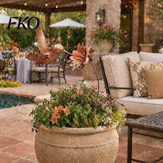 Weatherproof Metal Yard Inserts Wrought Iron Hummingbird Flower Garden Stake, Decorative Art, Rust Resistant Lawn Ornaments Anti-Rust Decor