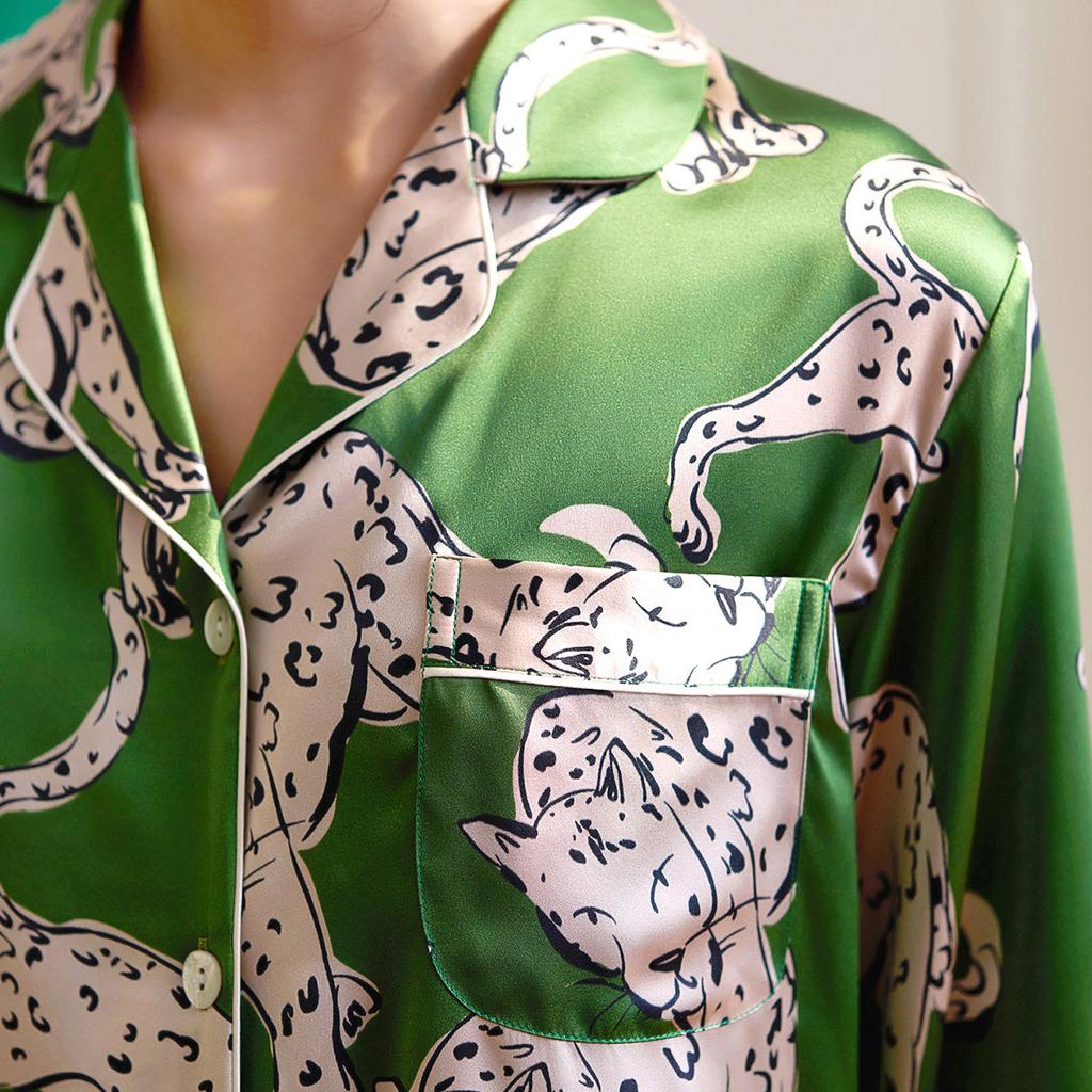 New 100% Mulberry Silk Exquisite Premium Printed Comfortable Home Clothes Silk Sleepwear for Women Can Wear Outside