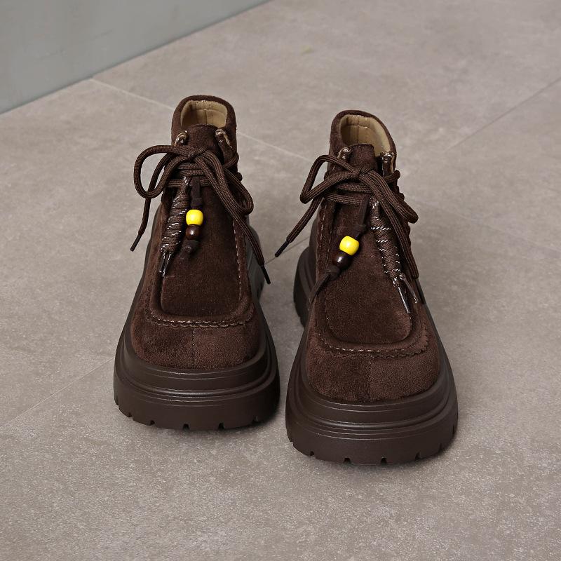 Ретро замшевые ботинки Мартина с круглым носком для женщин 2025 новые модные универсальные ремешки на толстой подошве каблук короткие ботинки