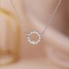 Ожерелье «Солнце» Женский темперамент Простая индивидуальность Универсальный нишевый дизайн Чувство Ключичная цепочка Новый стиль