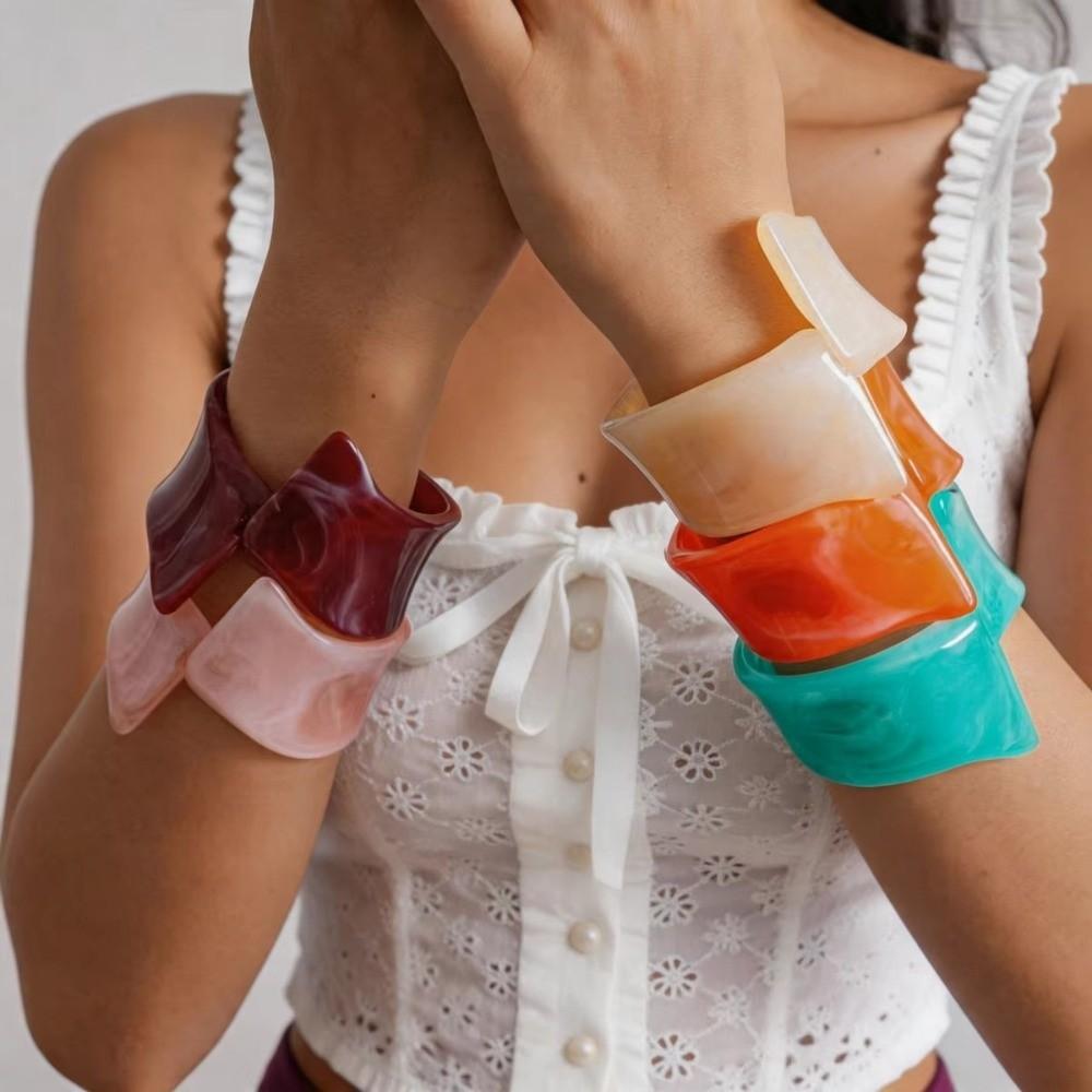 Resin Open Bangle Large Street Shot Jewelry Vintage Geometric Bracelet For Women Gift