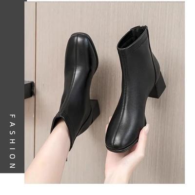 Мода 2024 года, новые осенние женские сапоги из тонкой эластичной кожи с низким бочонком, квадратная застежка-молния сзади, британская мода, короткие сапоги для женщин