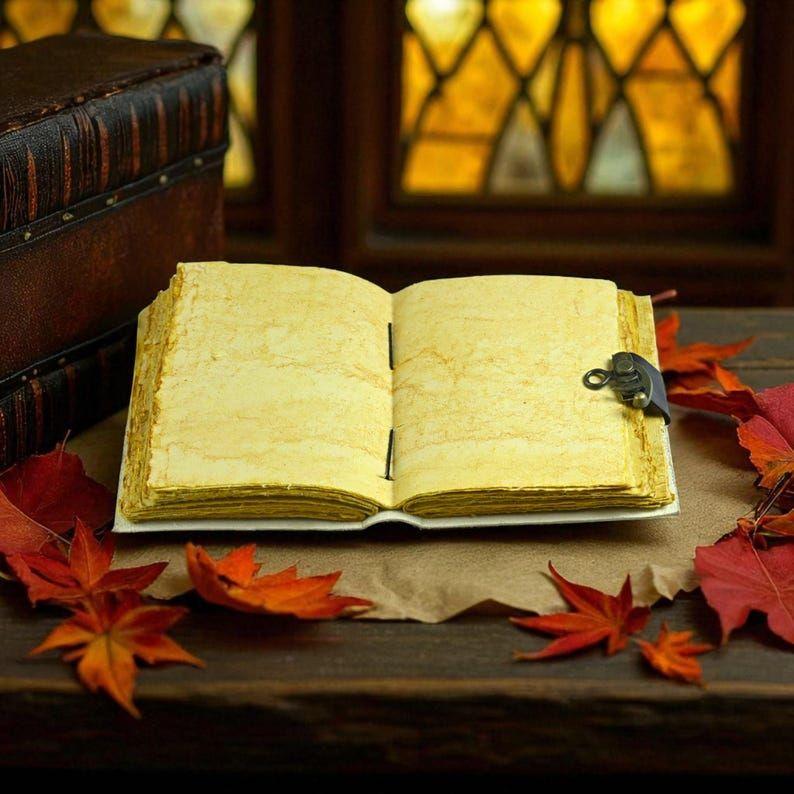 Кожаный журнал-гримуар «Древо жизни»: Пустая Книга Теней