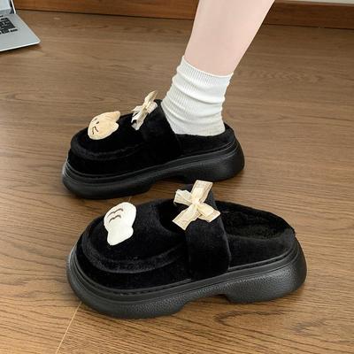 Милая мультяшная плюшевая декорация, домашние тапочки для женщин, зима 2025, милые тапочки с бантиком для дома, теплые, с коротким плюшем, спальные шлепанцы