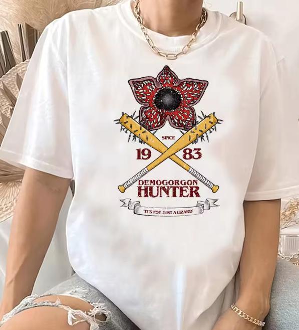 Running Up That Hill T Shirt Wome Movie Graphic Tees Y2k Streetwear Tee Girl Anime The Demogorgon Shirt Harajuku Top Tees Trendy