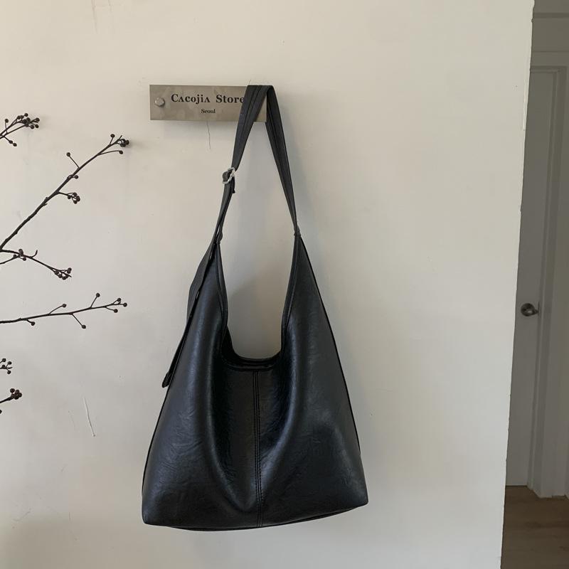 Retro Commuter Bag Women's New Fashion Tote Bag Versatile Casual Large-capacity Shoulder Messenger Bag