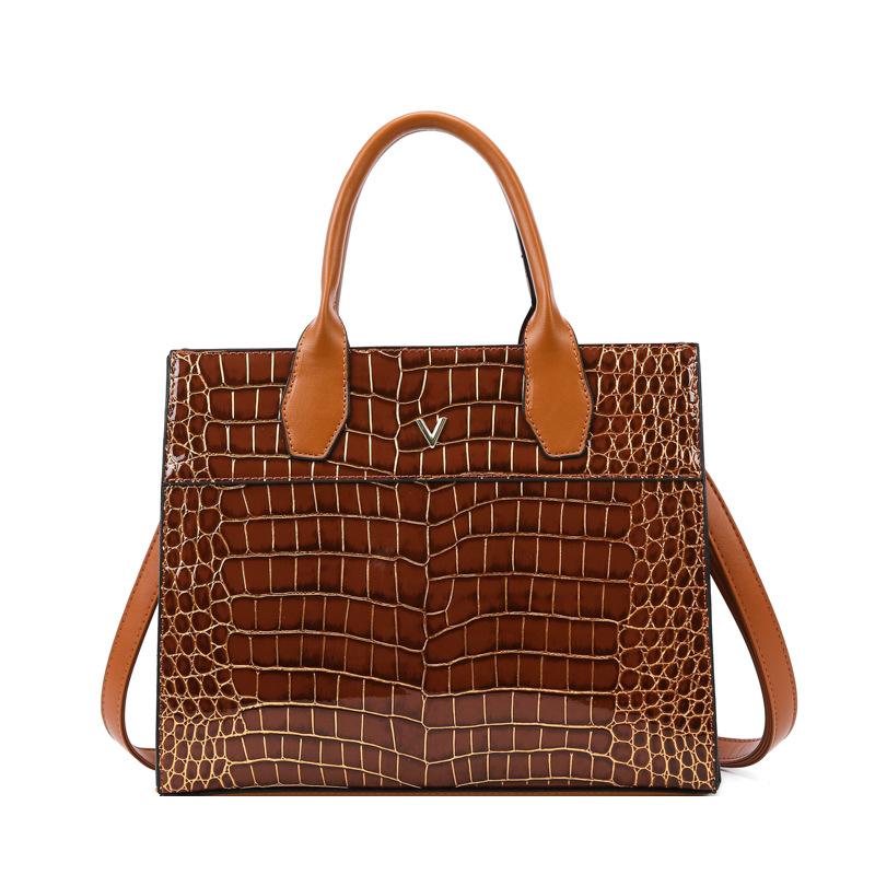 High Temperament Crocodile Pattern Handbag 2023 New Large-capacity Tote Bag European and American Retro Bag