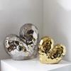Refined Heart Shape Ceramics Statue Living Room Adornment Offering Aesthetic Appeal and Timeless Love Symbolism