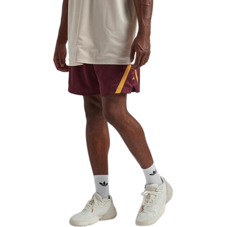 Adidas Casual Shorts Men's Dark Red Moderate IM4207