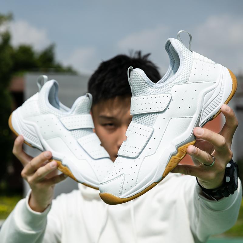 Высококачественная амортизирующая противоскользящая и износостойкая обувь для бадминтона для подростков и взрослых. Обувь для настольного тенниса. Теннисная обувь. Волейбольная обувь.