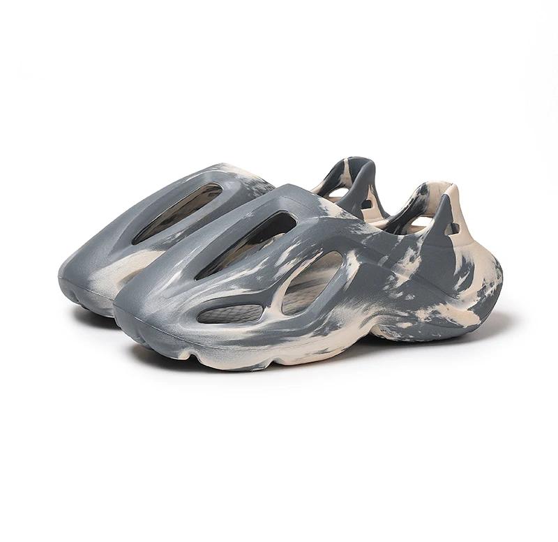 Men Beach Sandals Women Hollow Garden Shoes Tie-dyed Designer Hole Slippers Sneakers Unisex Water Shoes Slip On Foam Runner