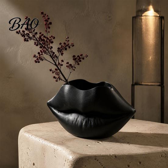 Fashionable Cosmetic Organizer Lip Shaped Storage Holder, 3D Printed Red Sculpture Vase, Artistic Small Item Box Desktop for Makeup Brushes