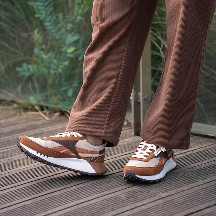 Reebok Cl Legacy W+ Comfortable Casual Thick Sole Low Top Running Shoes Unisex Sneaker Light-Brown 24FRC903U3GY4