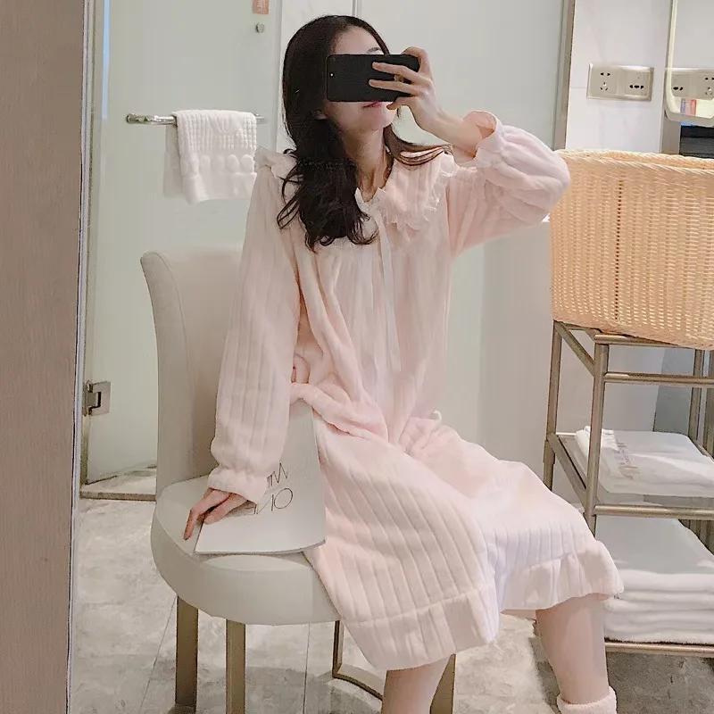 Осенне-зимняя фланелевая ночная рубашка в стиле принцессы, милый кукольный воротник, на флисовой подкладке и утолщенная, теплая, из кораллового велюра, домашняя одежда, одежда для сна