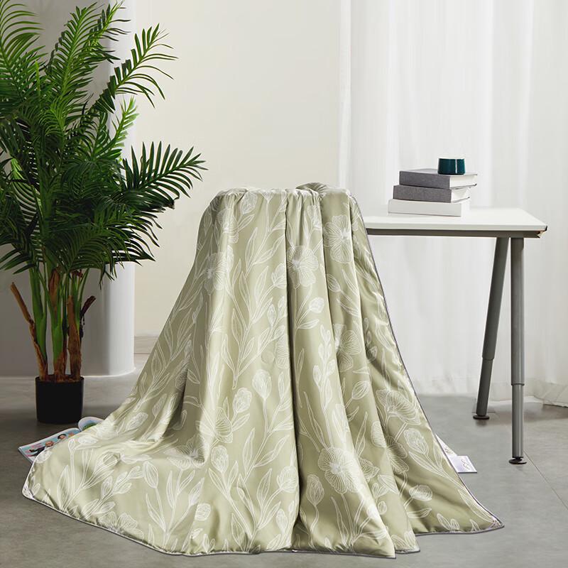 Одеяло из тутового шелка Mercury Home Textiles