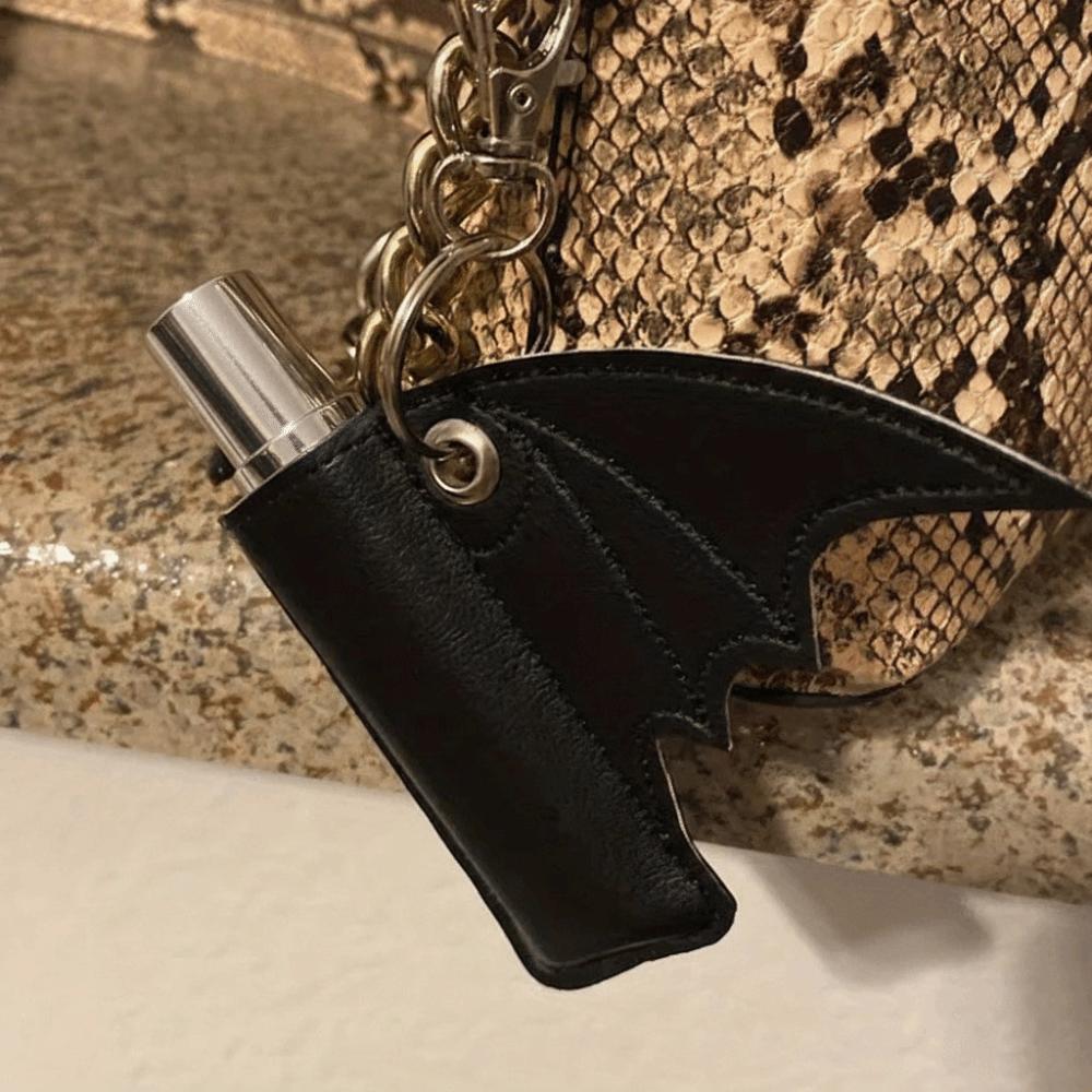 PU Leather Bat Pouch Keychain Black Wing Design Gothic Lipstick Holder Keychain Accessory Women
