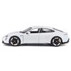 Bburago Масштабная модель Porsche Taycan Turbo S Белая Литая Модель Готовая WT 1/24 / Автомобиль, Продукт, 18-21098