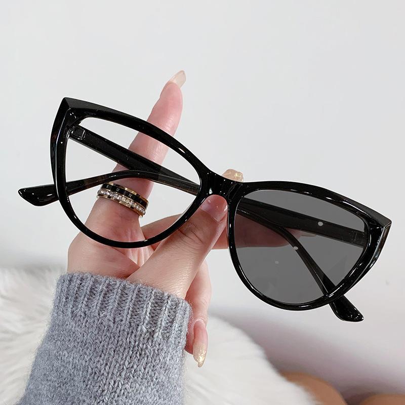 Transparent Cat Eye Computer Glasses Frame Women Men Anti Blue Light Round Eyewear Blocking Optical Spectacle Eyeglasses