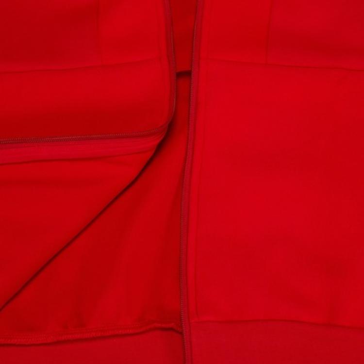 adidas Унисекс куртки с капюшоном Средние HM7396
