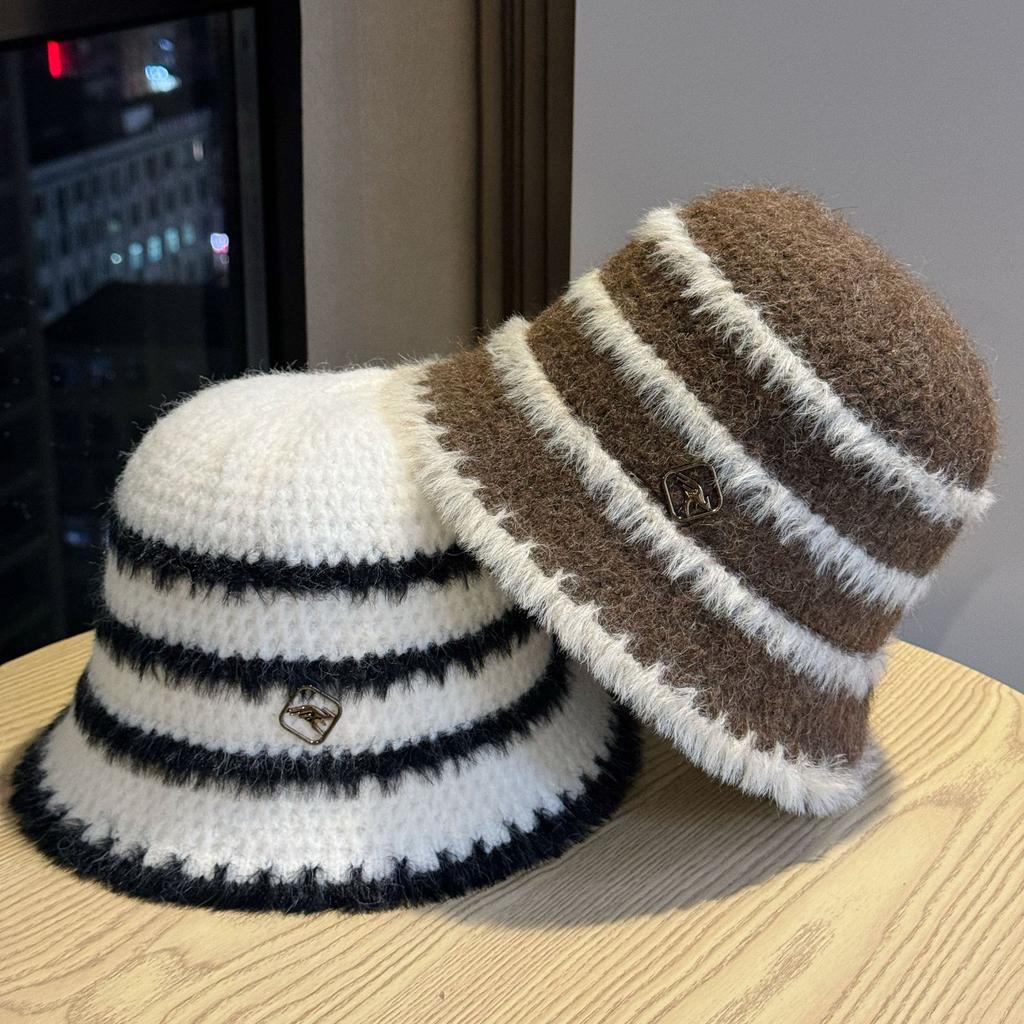 Рыбацкая шляпа Женская Осень и Зима Теплая Защита ушей Подчеркивающая лицо Маленький Размер для большой головы Корейский стиль Универсальная Повседневная Вязаная шерсть