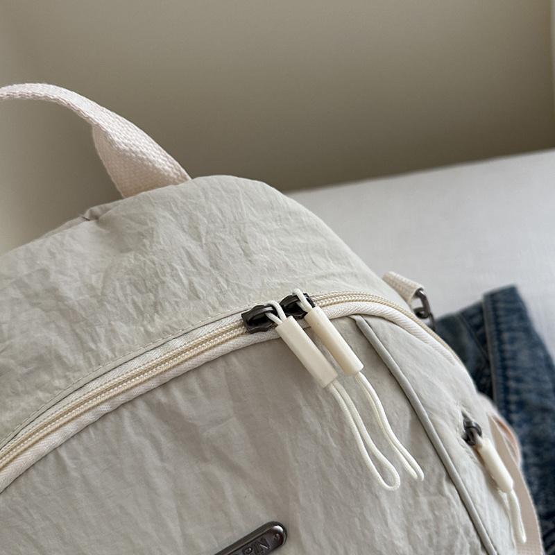 Ladies' Shoulder Bags for Commuting and Traveling Fashionable Versatile Lightweight Backpack Women Casual Multi-Functional Bag