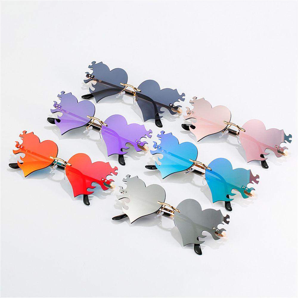 Costume UV400 Protection Sunglasses for Women Rimless Sunglasses Heart Sunglasses Heart Glasses