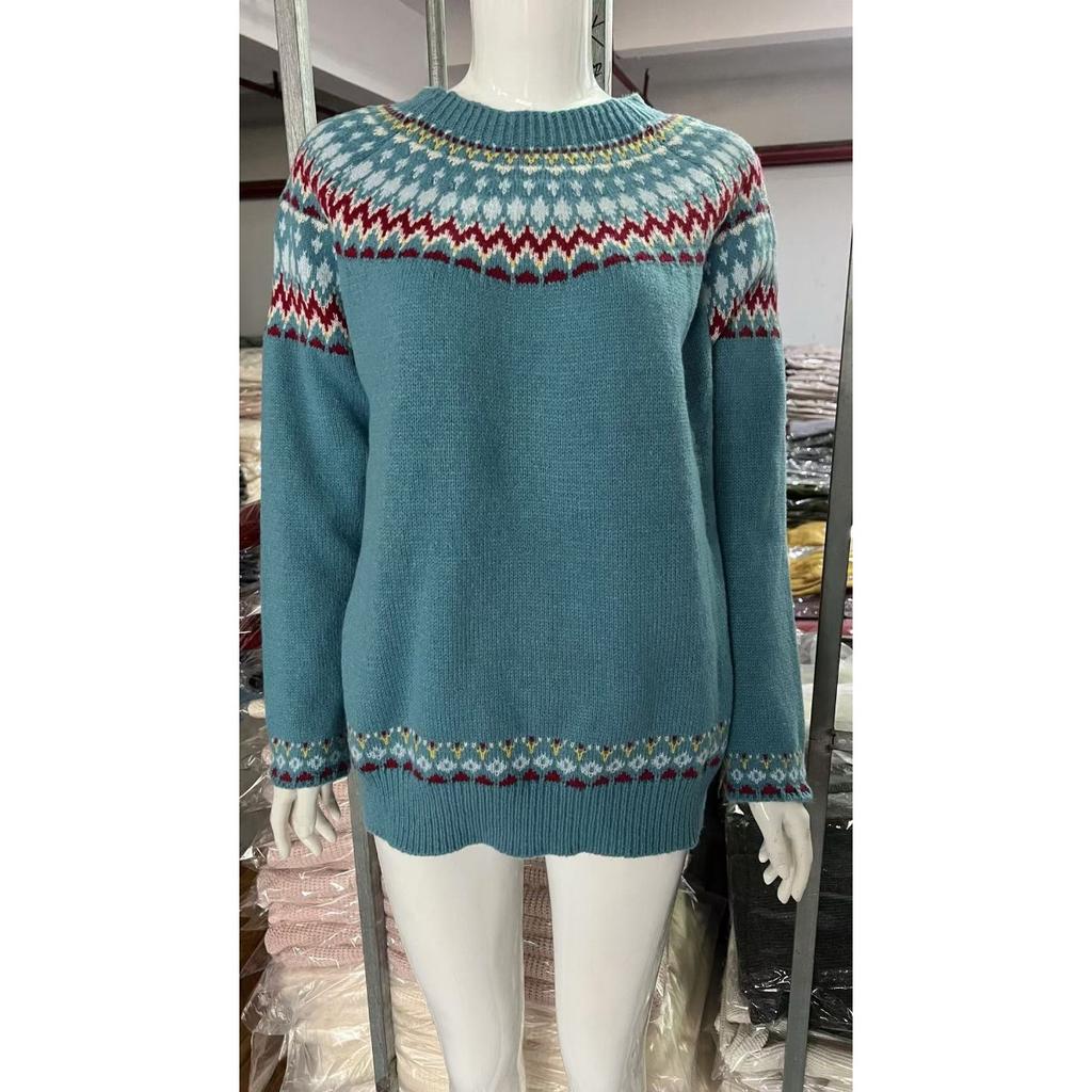 Women's Round Neck Color Blocked Loose and Fashionable Pullover Knitted Sweater for Autumn and Winter