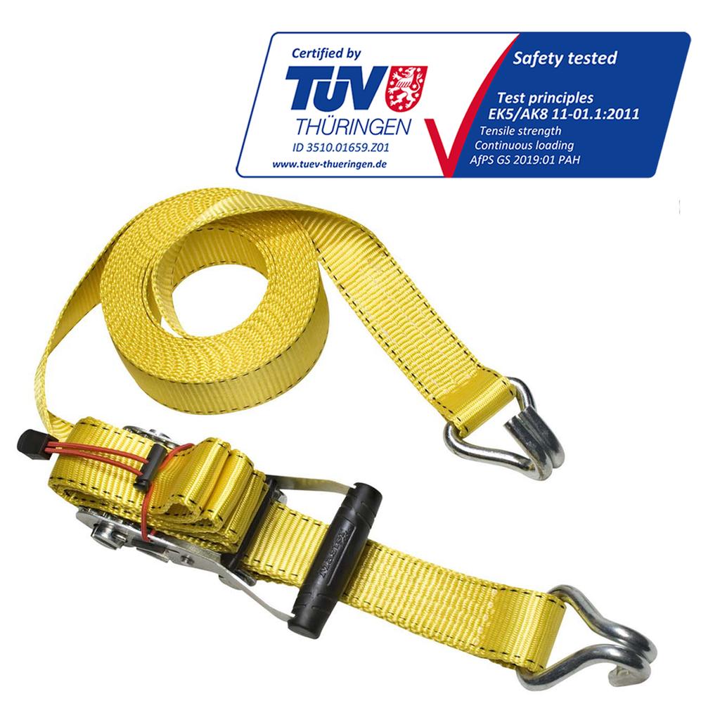Master Lock Ratchet Tie Down Strap with J-Hooks, 825 x 5 cm
