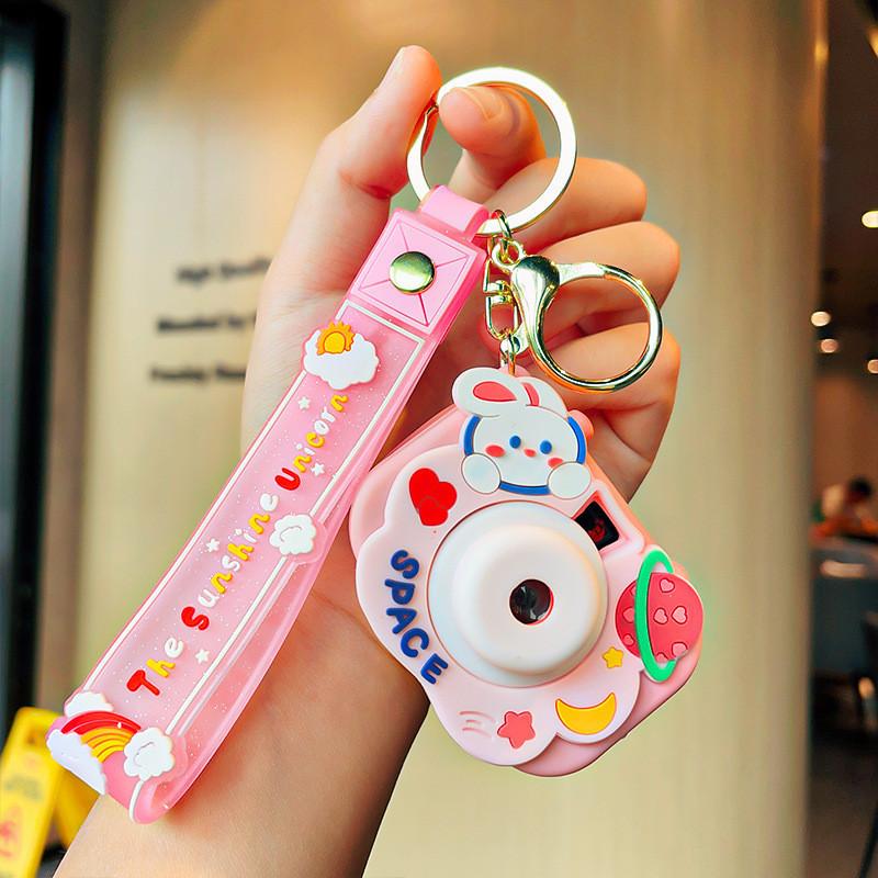 Adorable Cartoon Projection Camera Keychain Charming Gift For Students And Car Owners
