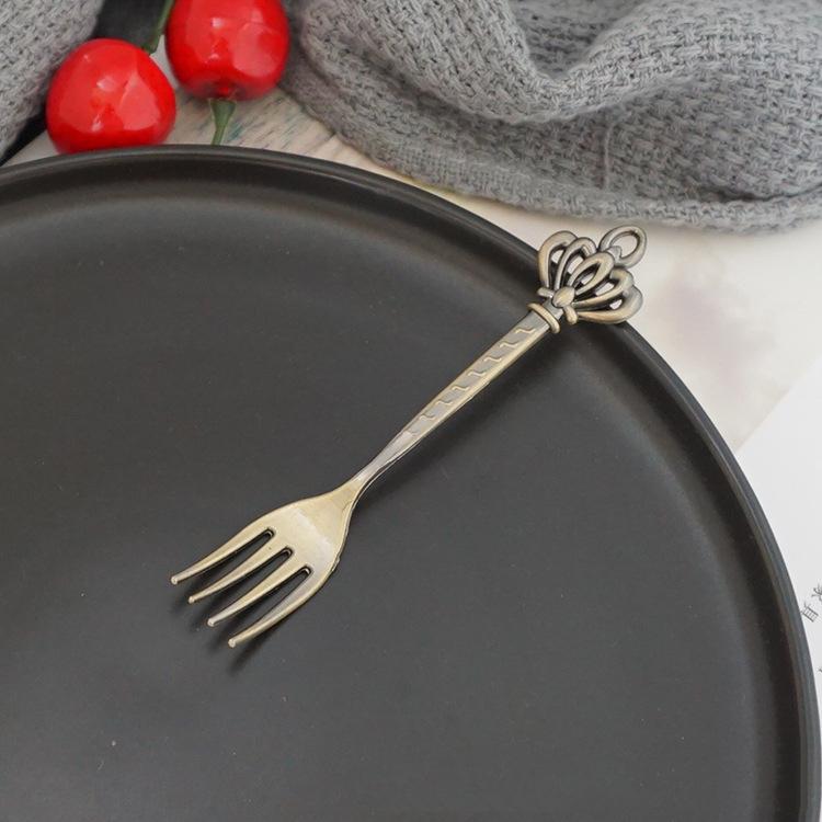 6 шт./компл., винтажная кофейная ложка, ложка для мороженого, ложка для джема, десертная ложка, набор посуды с хрустальной головкой, подарочные поделки