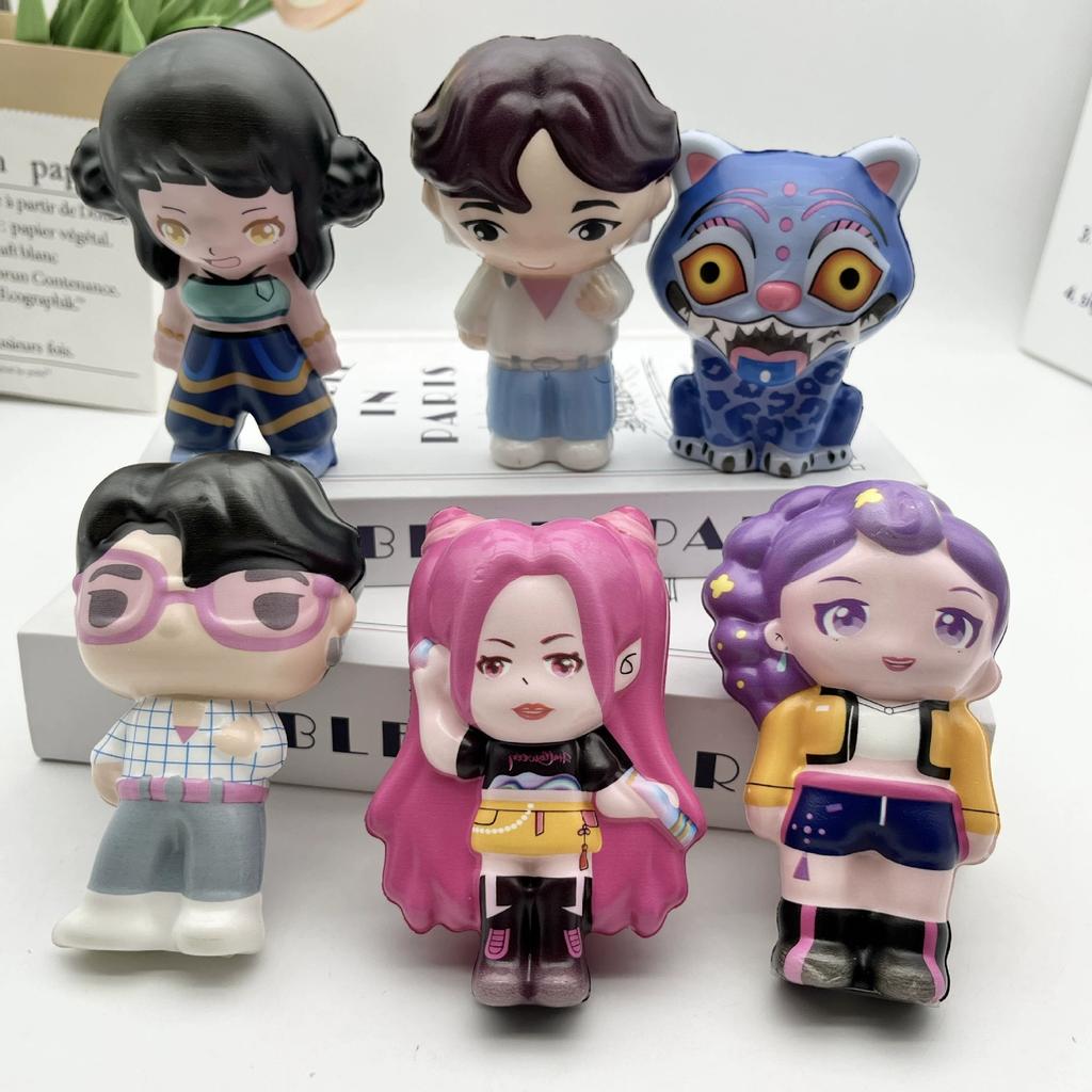 K-pop Охотники на демонов Серия игрушек для снятия стресса Аниме Руми Зои Мира Персонаж Ручной пинч Медленный отскок Игрушка для снятия стресса Исцеляющий Гиф