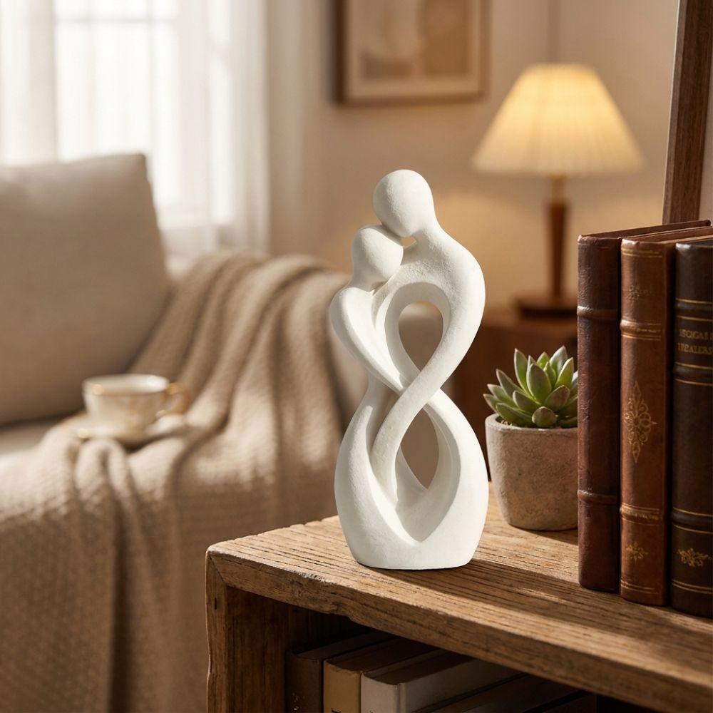 Romantic Abstract Hugging Couple Sculpture Minimalist Style Embrace Art Table Statue Wedding Gifts