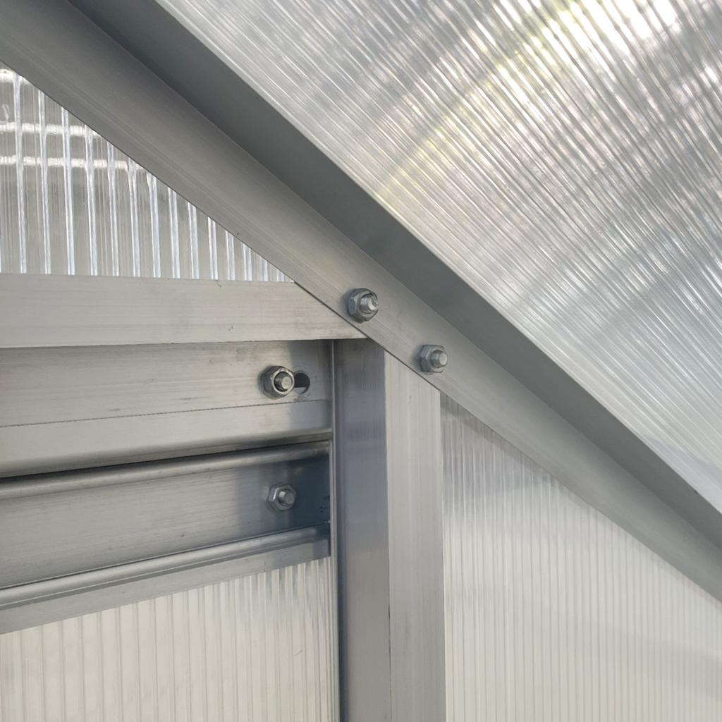 6 x 4ft Lean to Wall Polycarbonate Greenhouse Aluminium Walk-in Garden Greenhouse with Adjustable Roof Vent, Rain Gutter and Sliding Door, Clear