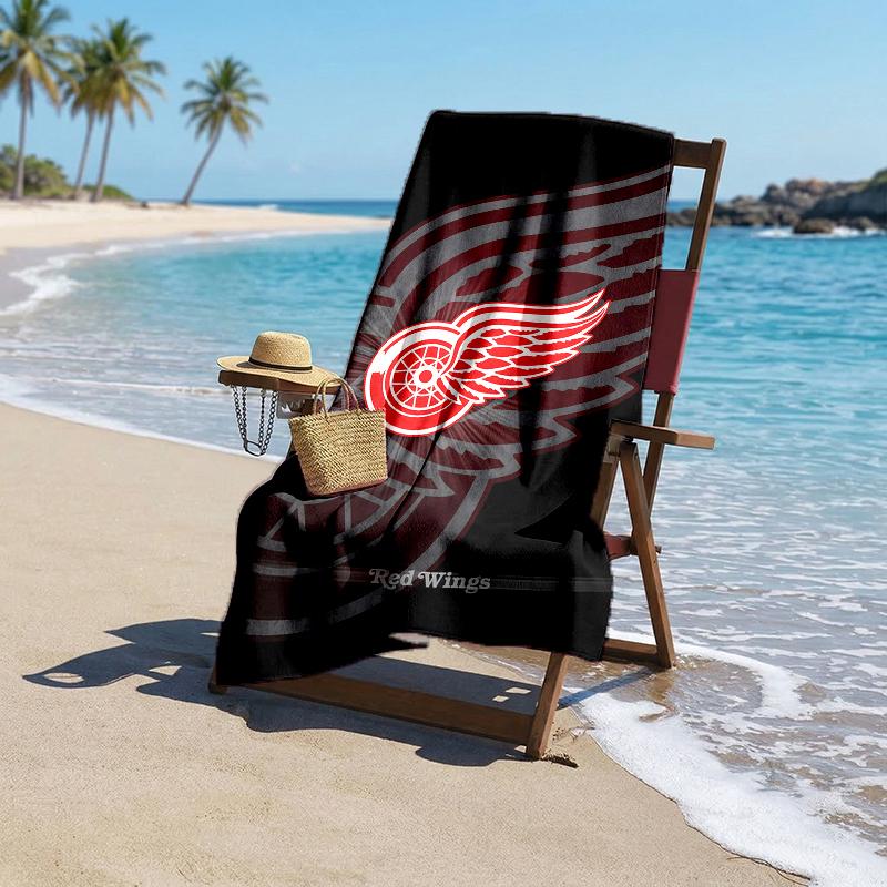 Redwings Fashion Beach Towel: Ideal for Summer Adventures Soft, absorbent and quick drying suitable for swimming and bathing