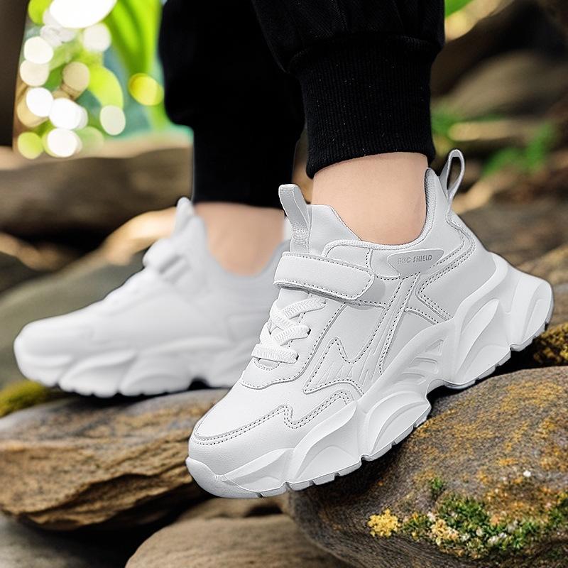 Children's Little White Shoes 6-12 Years Old 2025 New Boys' Lightweight Soft-soled Sports Shoes Autumn Versatile Running Shoes