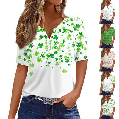 Женская повседневная одежда St. Футболка с короткими рукавами и V-образным вырезом, декоративными пуговицами и принтом ко Дню Святого Патрика