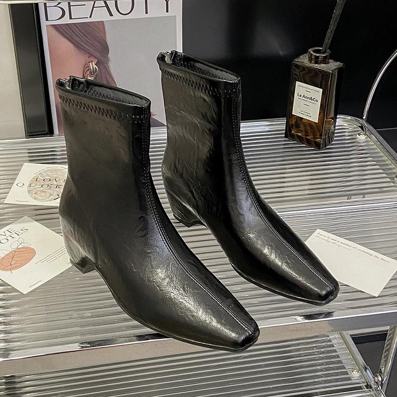 Soft leather version~ retro high-heeled short boots for women's autumn and winter new square-headed thin boots, small inner height-increasing boots