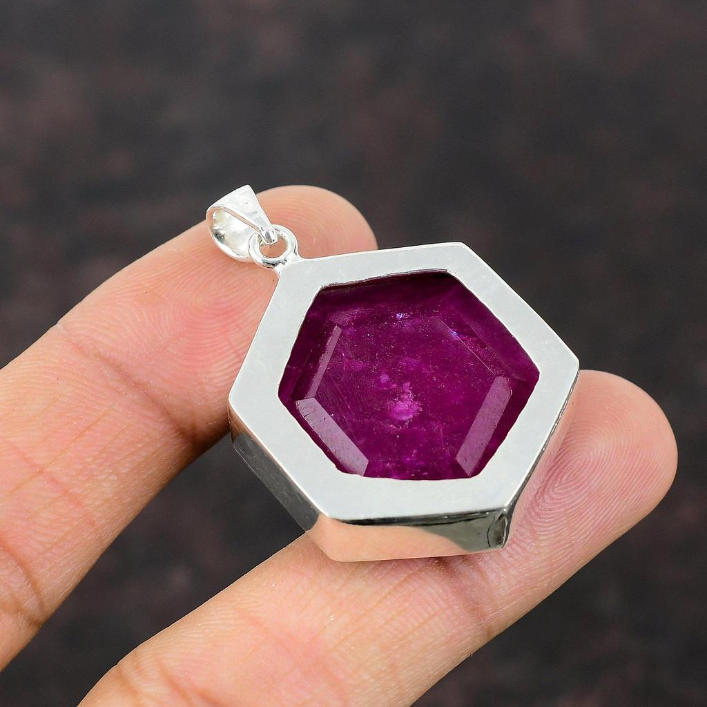 Faceted Kashmir Ruby Pendant 925 Sterling Silver Pendant Top Quality Gemstone Jewelry Handmade Pendant Gift For Friend Latest Design Jewelry