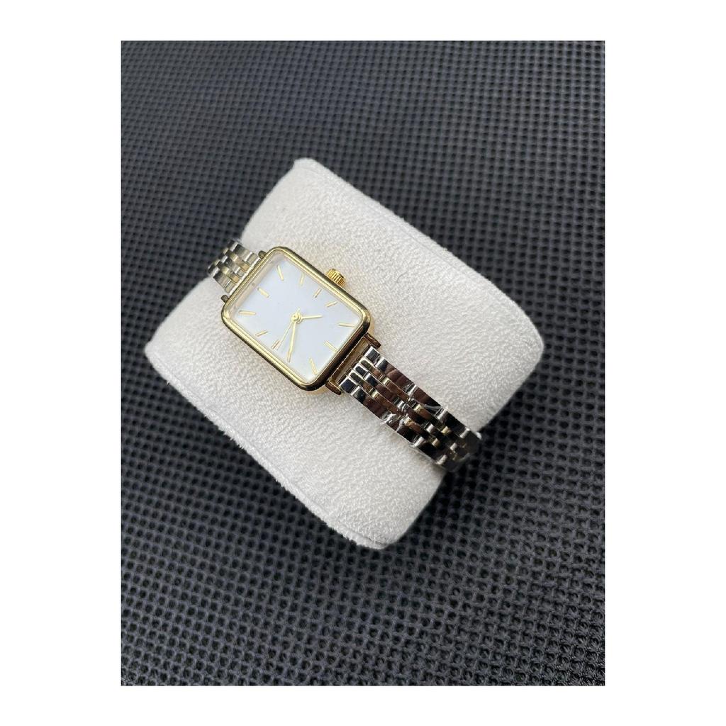 Retro Strap Women's Wristwatch