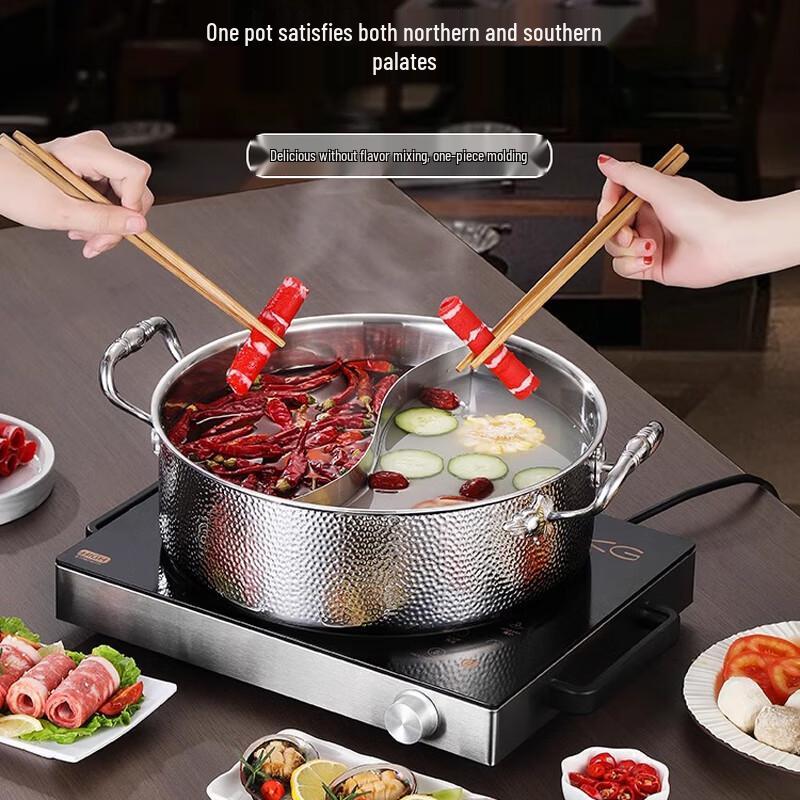 FATTBAO 304 Stainless Steel Hammered Hot Pot with Glass Lid