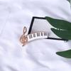 Creative Piano Musical Notes Shape Brooch Exquisite Elegant Literary Musical Instrument Badge Wedding Party Jewelry Gift