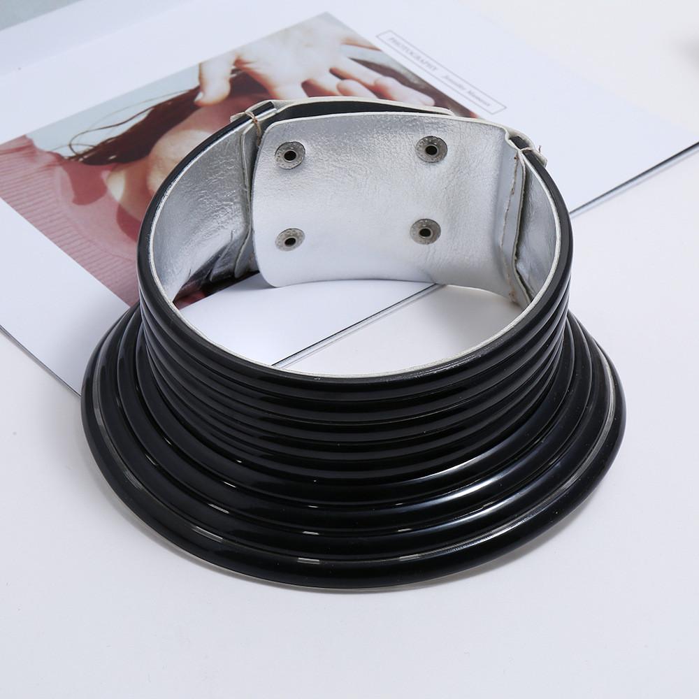 Metal Inspired Folk Choker Necklace With Geometric Design For Festival Wear