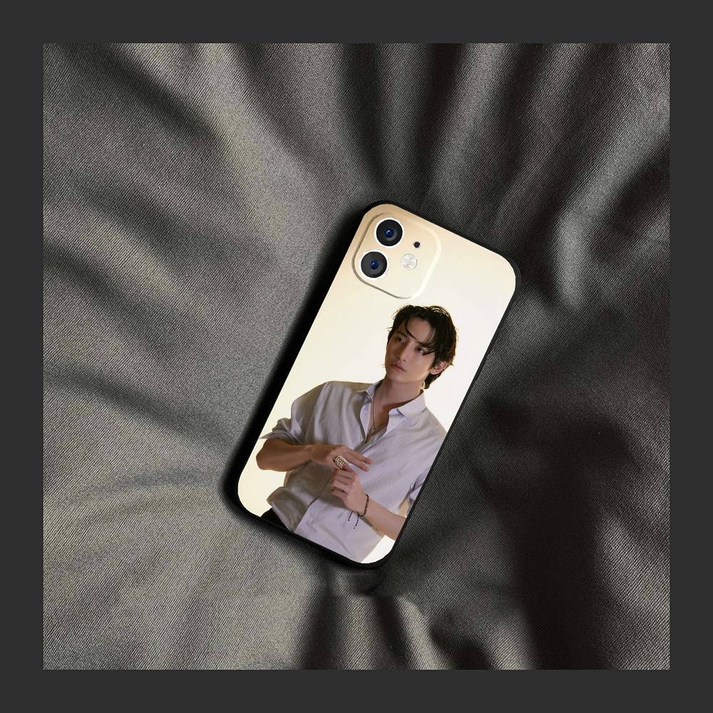 Чехол для телефона корейской знаменитости Ли Су Хёка для IPhone 17 Air 16 15 14 13 Pro Max 11 12 Черный силиконовый чехол